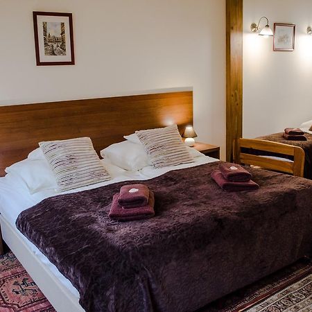 Royal Route 29 Comfort Rooms Kraków Exteriör bild