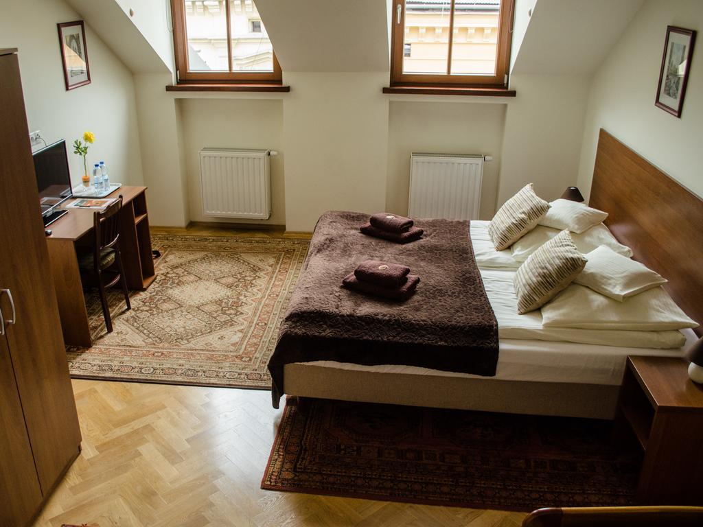 Royal Route 29 Comfort Rooms Kraków Exteriör bild