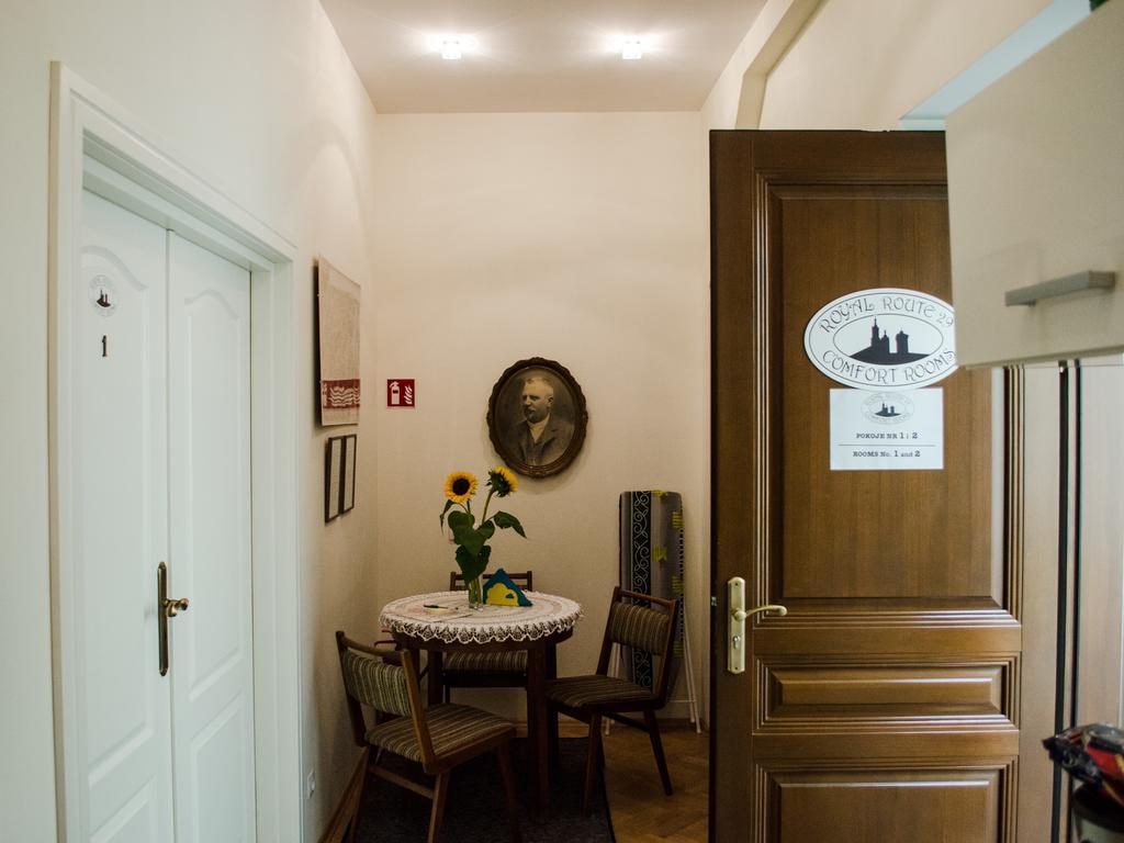 Royal Route 29 Comfort Rooms Kraków Exteriör bild