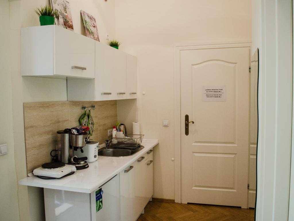 Royal Route 29 Comfort Rooms Kraków Exteriör bild